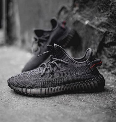 Kanye West Yeezy Boost 350 V2 Black Non Reflective 2019 Grailed