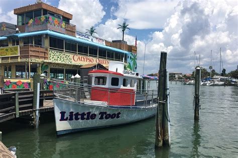 Little Toot Dolphin Adventure At Clearwater Beach Clearwater Fl