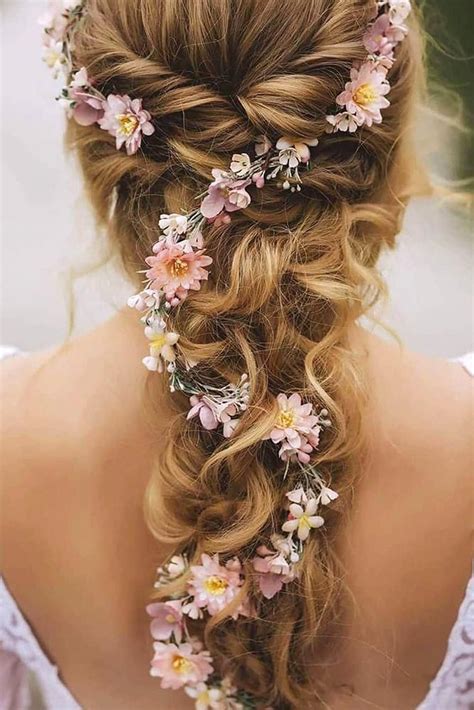 30 Unforgettable Wedding Hairstyles With Flowers My Stylish Zoo
