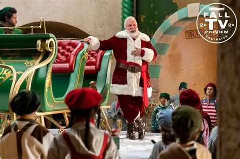 Tim Allens Santa Returns In The Santa Clauses In First Look Chip And