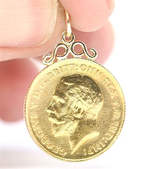 Antique King George V 22ct Gold Half Sovereign Dated 1913
