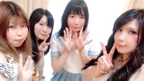 Chouzuki Maryou Highres 4girls Asian Black Hair Lipstick Makeup