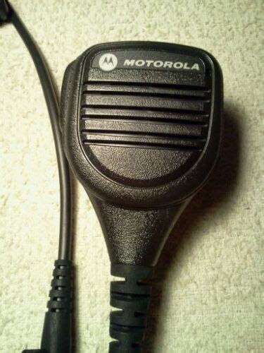 Pmmn4013a Oem Motorola Remote Speaker Mic New In Box W Mic Clip