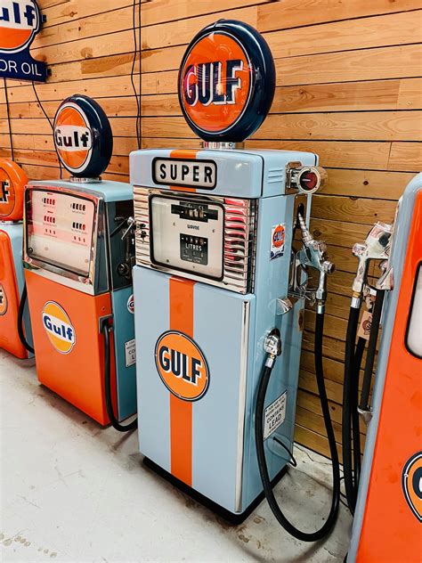 Gulf Restaurer Gas Pump Stefvintagestore