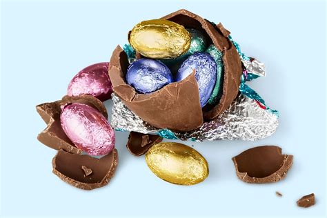 How To Crack Open An Easter Egg Better Homes And Gardens