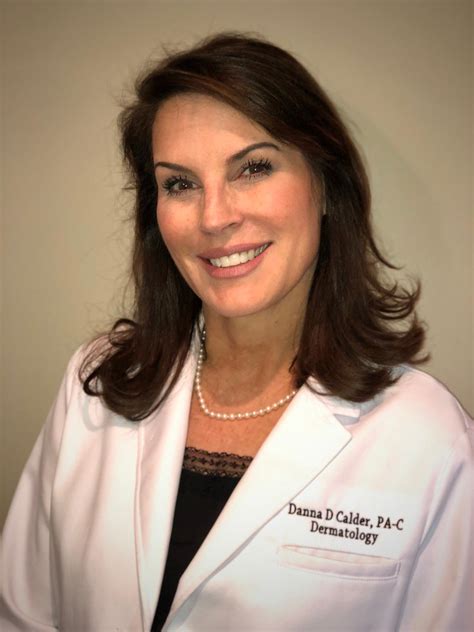 Danna Headshot Dermatology Associates Of Atlanta Ga