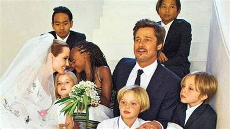 Laporan wartawan grid.id, ries mariana. Fakta Menarik Anak-anak Angelina Jolie dan Brad Pitt yang ...