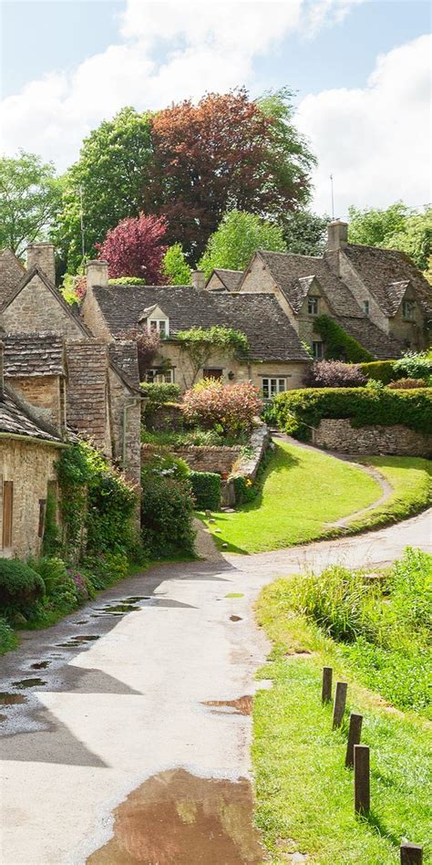 Bibury England England Countryside Beautiful Villages Beautiful Places