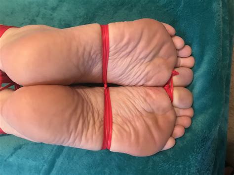 Layla Barefoot Bondage