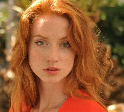 Pin By Guillermo Gamez On Love Redheads Beautiful Red Hair Stunning
