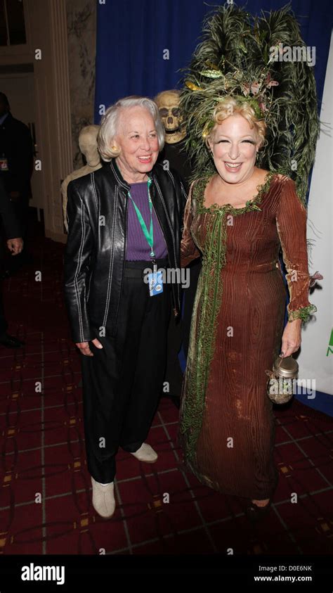 Liz Smith Bette Midler 15th Annual Bette Midlers New York Restoration Projects Hulaween At