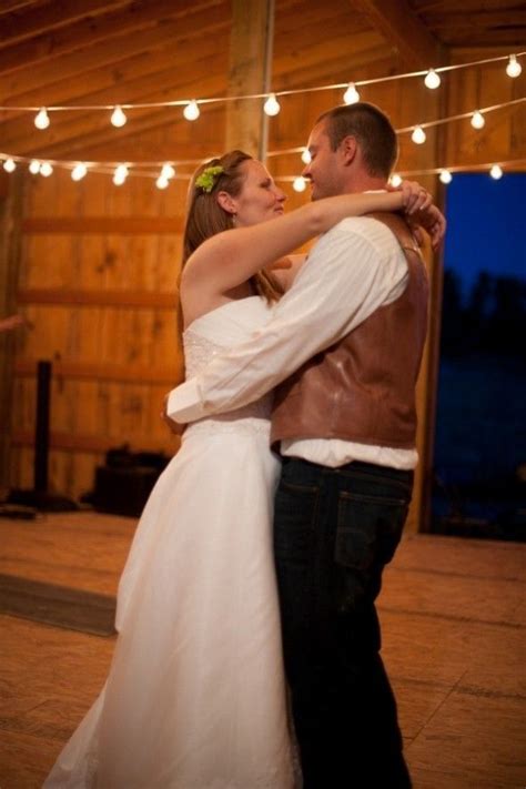 These crooners know a thing or two about love, so why not let them lead you into your marriage? 25 First Dance Wedding Country Songs - Rustic Wedding Chic | Wedding first dance, First dance ...