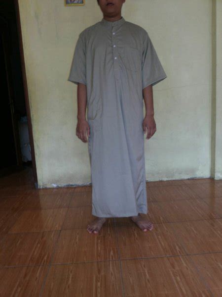Shahaba muslim clothesjubah lp (lengan pendek)warna : gamis jubah lengan pendek krem di Lapak aamaleeq | Bukalapak