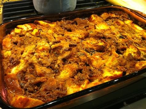 Just wait for the butter rum sauce which calls for one stick of butter. Bread pudding | Paula Deen is a dangerous lady. www ...