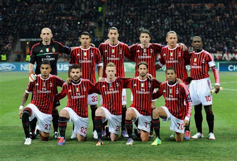 V jednoznačnou záležitost ve prospěch favorita se změnilo utkání 17. Soccer blog: Ac Milan Team Squad 2013