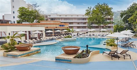 Hilton Trinidad And Conference Centre Pool Fotos Und Bewertungen
