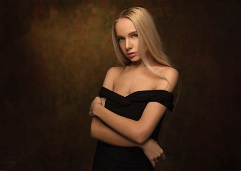 Sergey Zhirnov Women Blonde Bare Shoulders Maria Popova Portrait Simple Background