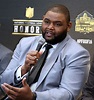 Watch Orlando Pace lead Hall of Fame crowd in O-H-I-O at Gold Jacket ...