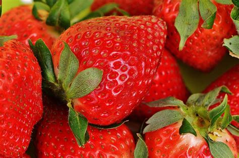 Strawberries Fruit Close · Free Photo On Pixabay