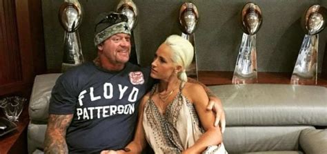 Photo The Undertaker And Michelle Mccool Hanging Out In Jerry Jones Office Wrestling News