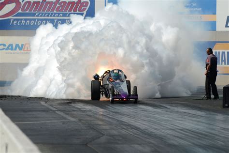 Racing Burnouts Revving And Dyno Pulls At Am2015 Americanmuscle