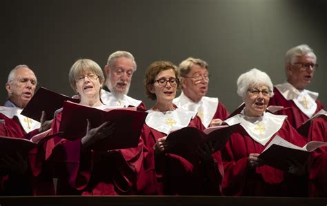 With Live Music Members Of Motet Choir Complete World Of ‘christians