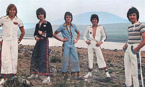 Rip Bay City Rollers Former Bassist Ian Mitchell Dead At 62 Mxdwn Music