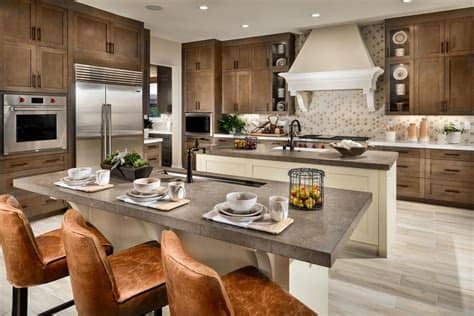 We explain six popular kitchen layouts and why they work in spaces big or the key is to know the basics of kitchen design and to pick the layout that's best for your space and your cooking habits. 5 Double Island Kitchen Ideas for Your Custom Home