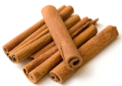 10 Wonderful Health Benefits Of Cinnamon!