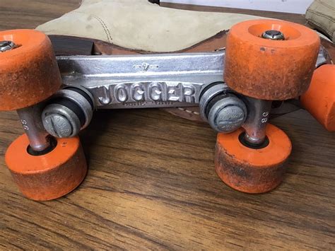Vintage Riedell Sure Grip Jogger Roller Skates Tan Orange Wheels Size 9