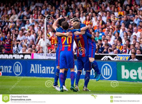 The compact squad overview with all players and data in the season overall statistics of squad valencia cf. Spanish La Liga: Valencia CF V FC BarcelonaBarcelona ...
