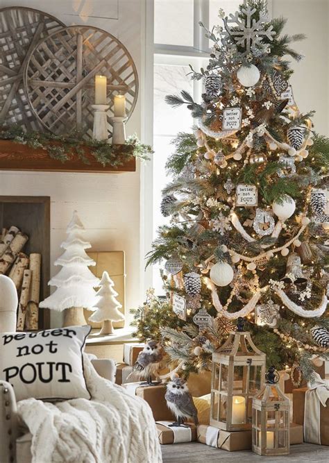 40 Elegant Christmas Tree Decor Ideas To Have Right Now