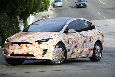 Jojo Siwa With Her Tricked Out Tesla X In Los Angeles 10162019
