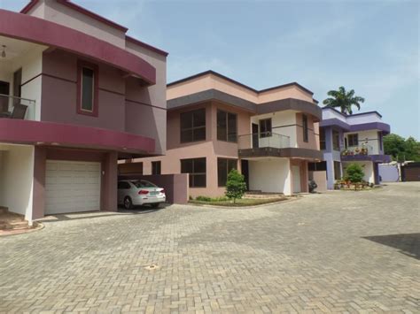 Looking for more real estate to let? 3 Bedroom Townhouse For Rent In Airport | Houses For Sale ...