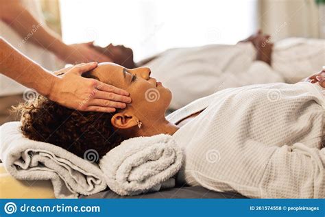 Couple Spa And Head Massage Sleep With Facial Skincare And Luxury Skin Wellness Treatment