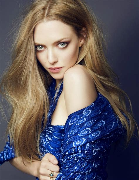 Gorgeous Amanda Seyfried Hot And Spicy Pics Hd Photos
