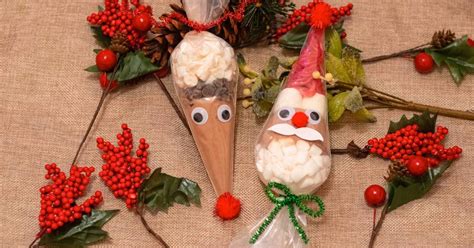 santa 🎅 and reindeer🦌 hot chocolate cone recipe by yui miles cookpad