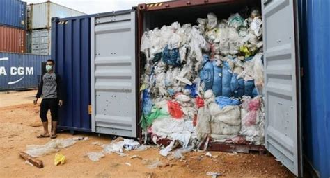 Bea Cukai Kembali Menindak Kontainer Berisi Sampah Plastik Berbahaya Teritorial Com