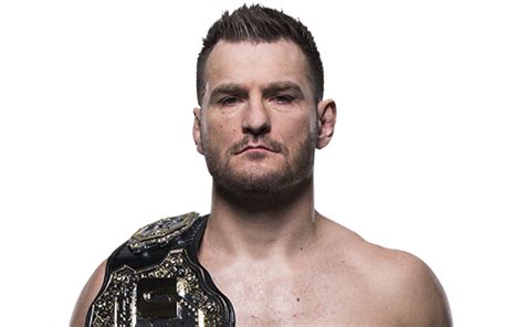 Miocic stunned werdum in the first round itself, as he caught the latter with a following his historic title win, stipe miocic successfully defended the ufc heavyweight championship against the likes of. Стипе Миочич: рост, вес, когда следующий бой, последний ...