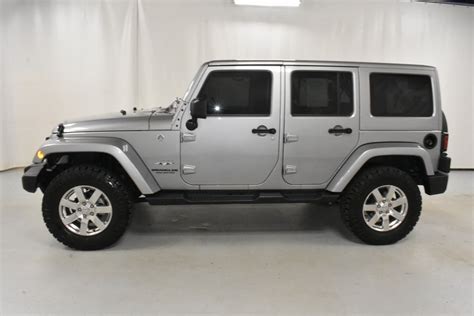 Pre Owned 2017 Jeep Wrangler Unlimited Sahara 4d Sport Utility In New
