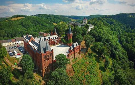 V mnoha křesťanských komunitách po celém světě je letní slunovrat synonymem svátku sv. Už známe termín HS 2021! - Hradecký slunovrat