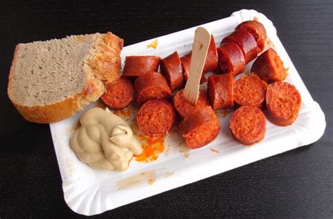 Check spelling or type a new query. makanan dan minuman : Makanan Khas 7 Negara di Eropa