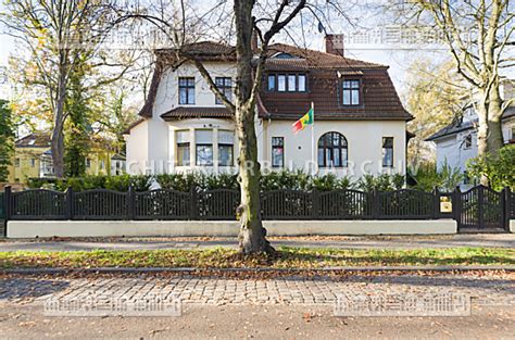 Botschaftsresidenz Der Republik Senegal In Berlin Architektur Bildarchiv
