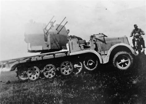 Sdkfz 71 Armed With A 2 Cm Flakvierling 38 World War Photos