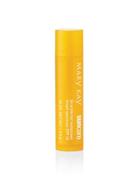 Exclusively formulated with beneficial moisturizers and antioxidants, mary kay® lip protector sunscreen spf 15 helps keep lips protected and guarded from the drying effects of sun and wind. Mary Kay® Sun Care Lip Protector Sunscreen Broad Spectrum ...
