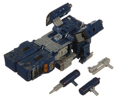 Voyager Class Soundwave Wfc S25 Transformers War For Cybertron