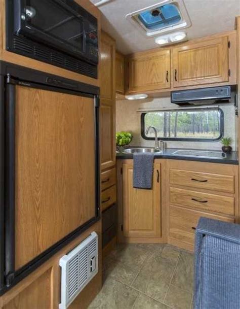 2010 Used Four Winds Majestic 19g Class C In California Ca