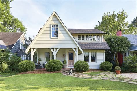 Collection by southern living • last updated 5 days ago. How to Pick the Right Exterior Paint Colors - Southern Living