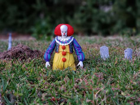 In 1990 Tim Currys Pennywise Traumatized A Generation I Was 12 Years