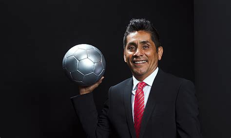 Find the perfect jorge campos stock photos and editorial news pictures from getty images. Jorge Campos quiere empezar su carrera como entrenador